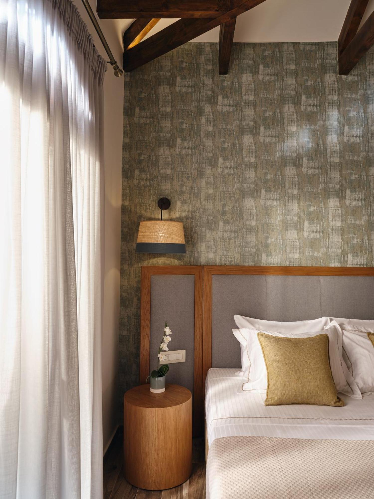 Casa Di Pietra, A Private Retreat With Heated Pool, By Thinkvilla Villa *