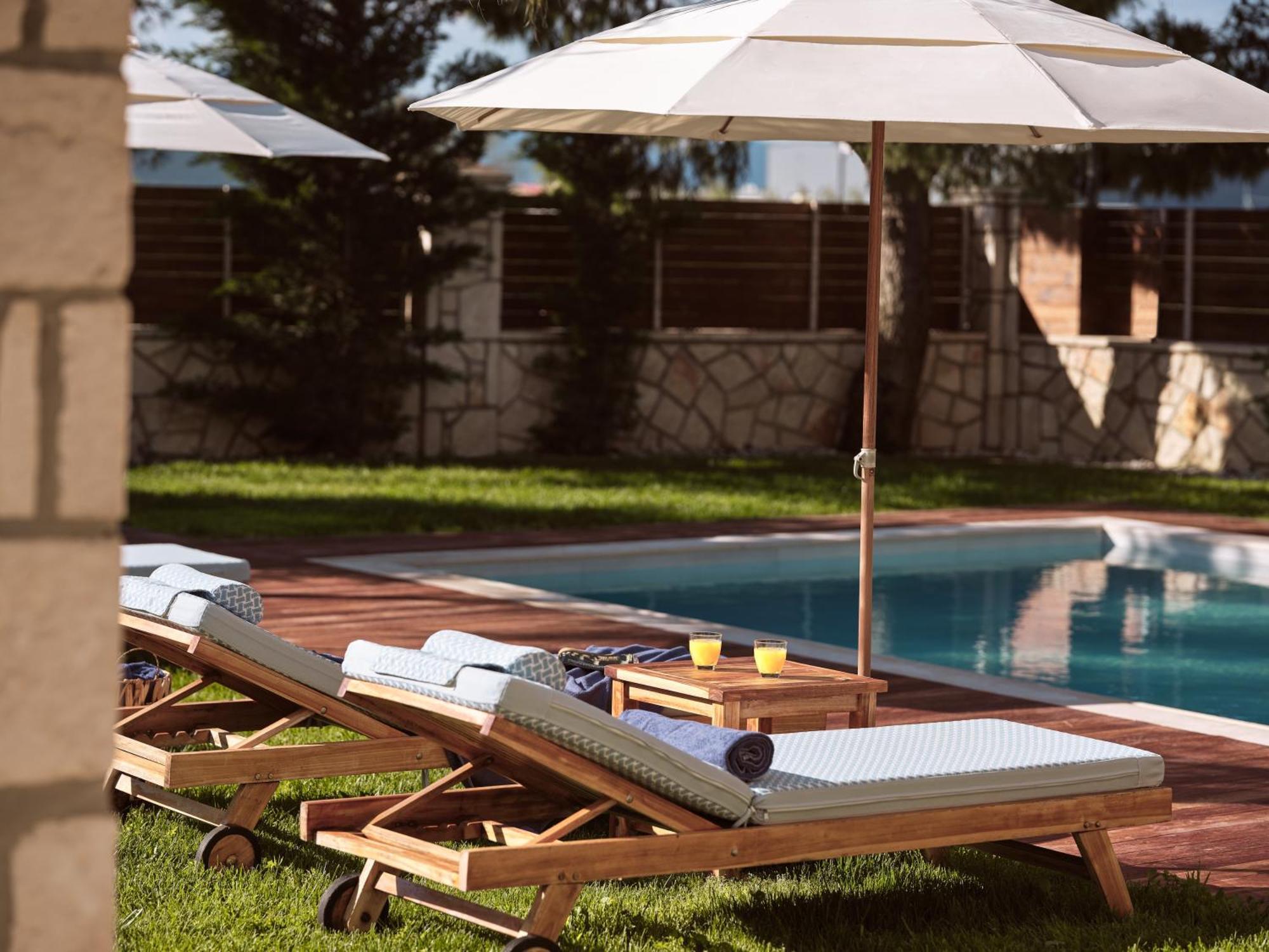 Casa Di Pietra, A Private Retreat With Heated Pool, By Thinkvilla Gaitani