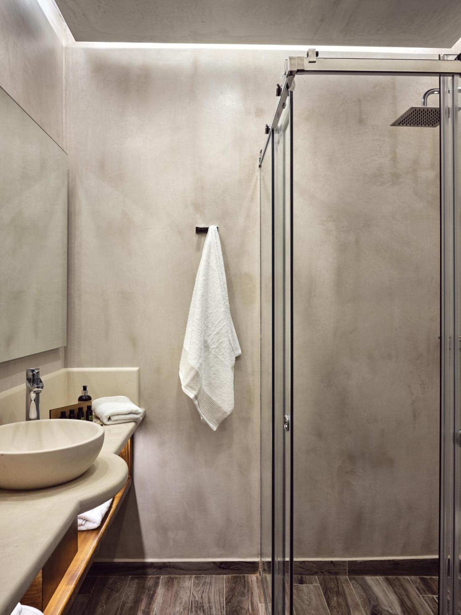 Villa Casa Di Pietra, A Private Retreat With Heated Pool, By Thinkvilla *